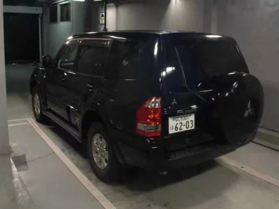 MITSUBISHI PAJERO