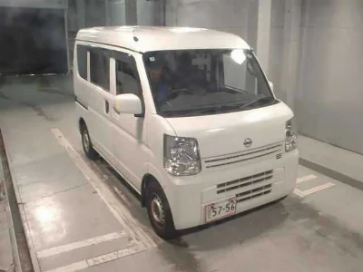 NISSAN CLIPPER VAN