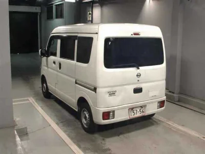 NISSAN CLIPPER VAN