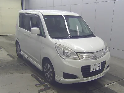 MITSUBISHI DELICA D2