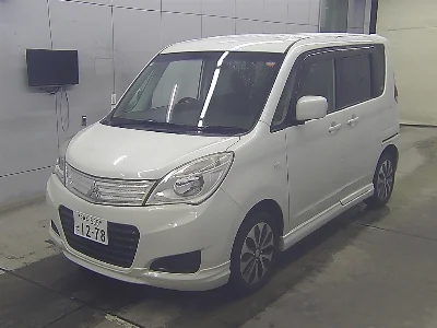 MITSUBISHI DELICA D2