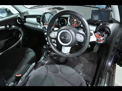 MINI MINI CLUBMAN