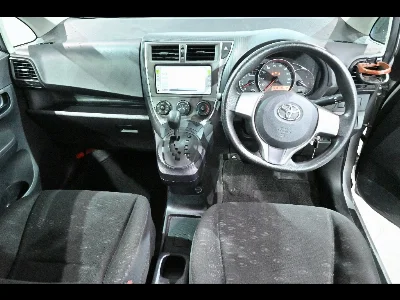 TOYOTA RACTIS