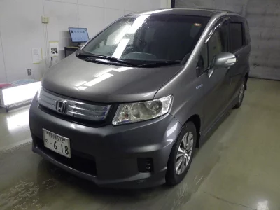 HONDA FREED SPIKE