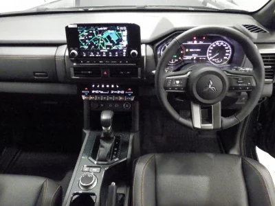 MITSUBISHI TRITON