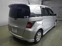 Цена авто Honda Freed Spike с аукционов Японии, номер кузова GB3, пробег 86 000, оценка 2