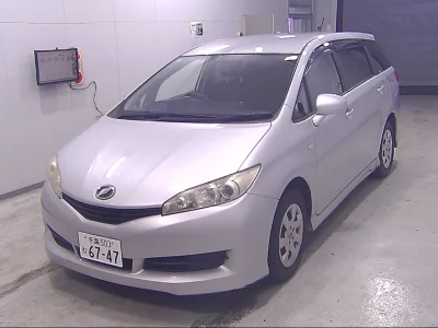 TOYOTA WISH