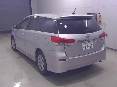 TOYOTA WISH