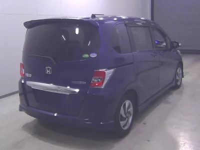 HONDA FREED