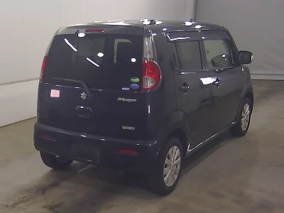 SUZUKI MRWAGON