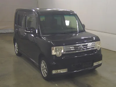 TOYOTA PIXIS SPACE