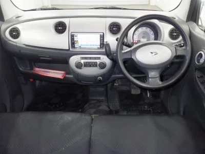 DAIHATSU MOVE LATTE