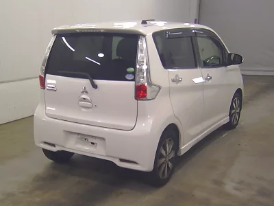 MITSUBISHI EK CUSTOM