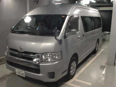 TOYOTA HIACE