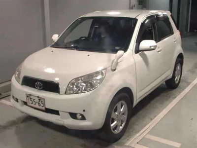 TOYOTA RUSH