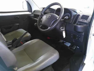 TOYOTA TOWN ACE VAN