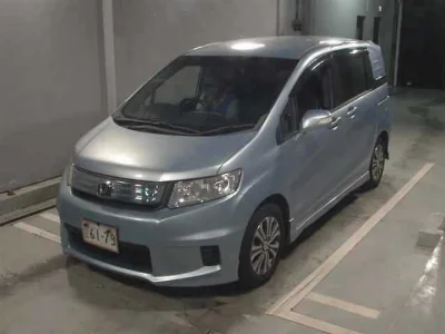 HONDA FREED SPIKE