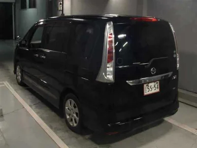 NISSAN SERENA