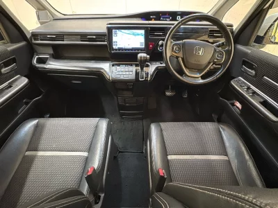 HONDA STEP WAGON
