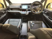 Цена авто Honda Stepwgn с аукционов Японии, номер кузова RK5, пробег 179 000, оценка 2