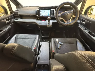 HONDA STEP WAGON