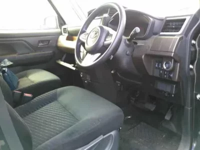 TOYOTA TANK