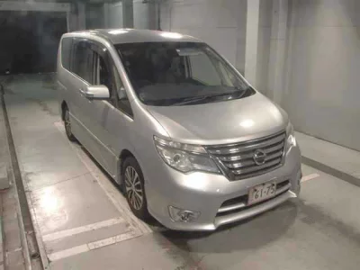 NISSAN SERENA