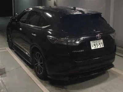 TOYOTA HARRIER
