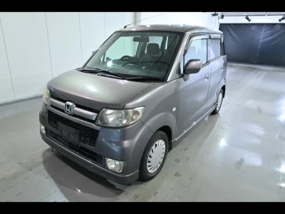 HONDA ZEST