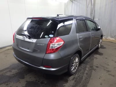 HONDA FIT SHUTTLE
