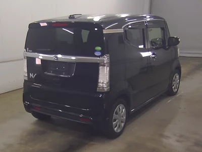 HONDA N BOX SLASH