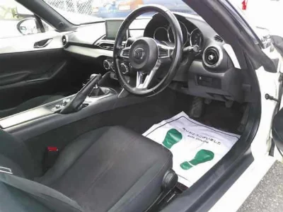 MAZDA ROADSTER