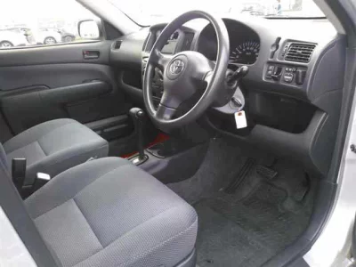 TOYOTA SUCCEED