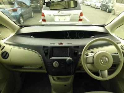 MAZDA BIANTE
