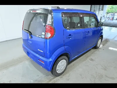 SUZUKI MRWAGON