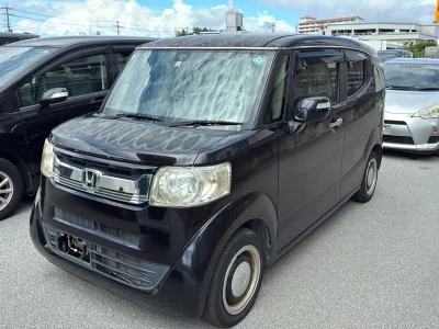 HONDA N BOX SLASH