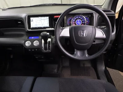 HONDA LIFE