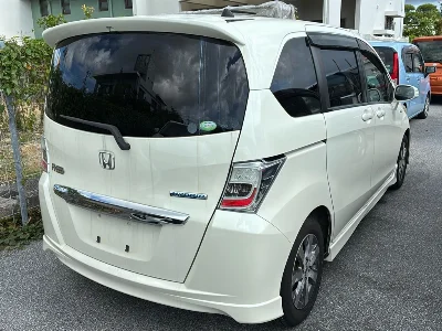 HONDA FREED