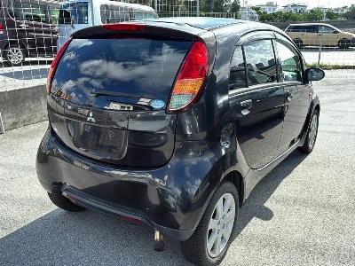 MITSUBISHI I