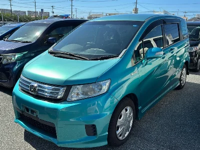 HONDA FREED SPIKE