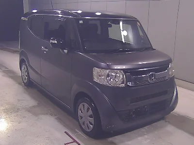 HONDA N BOX SLASH