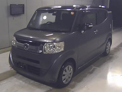 HONDA N BOX SLASH