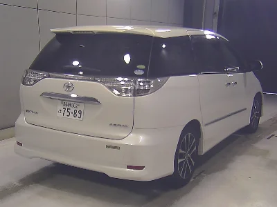 TOYOTA ESTIMA