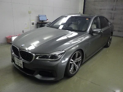 BMW 7 SERIES