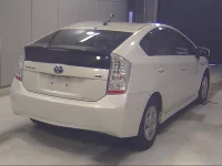 Цена авто Toyota Prius с аукционов Японии, номер кузова ZVW30, пробег 90 000, оценка 2