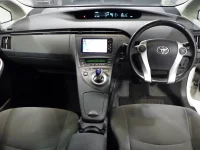 Цена авто Toyota Prius с аукционов Японии, номер кузова ZVW30, пробег 90 000, оценка 2