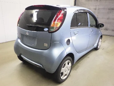 MITSUBISHI I