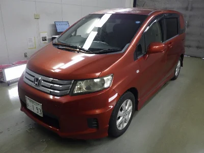 HONDA FREED SPIKE