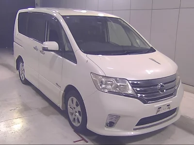 NISSAN SERENA