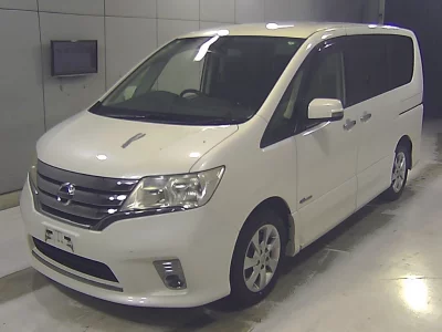 NISSAN SERENA